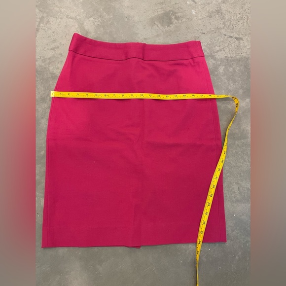 Banana Republic Pink Pencil Skirt - Picture 4 of 5